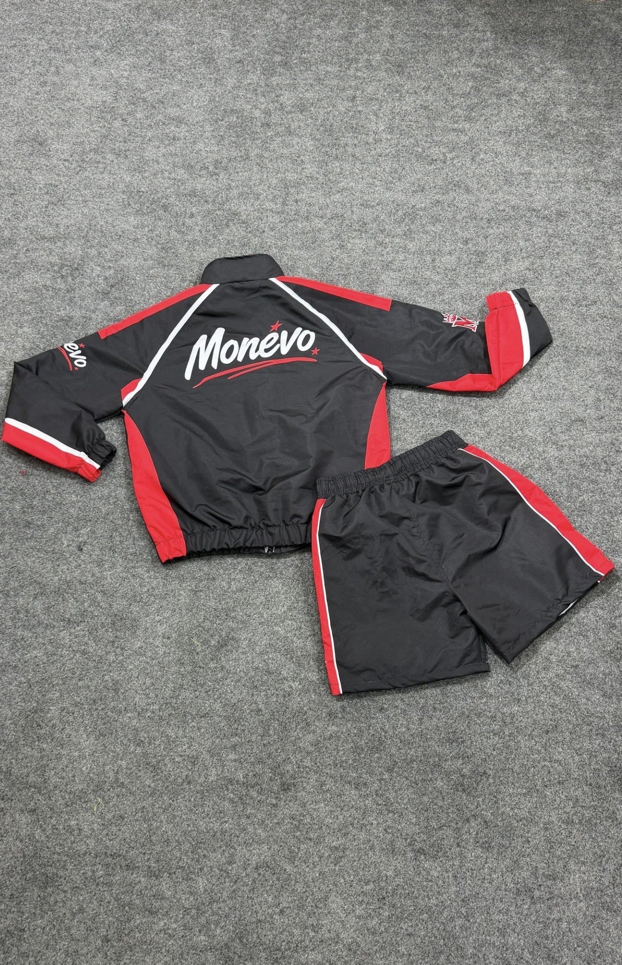 Monevo Windbreaker Set - Black